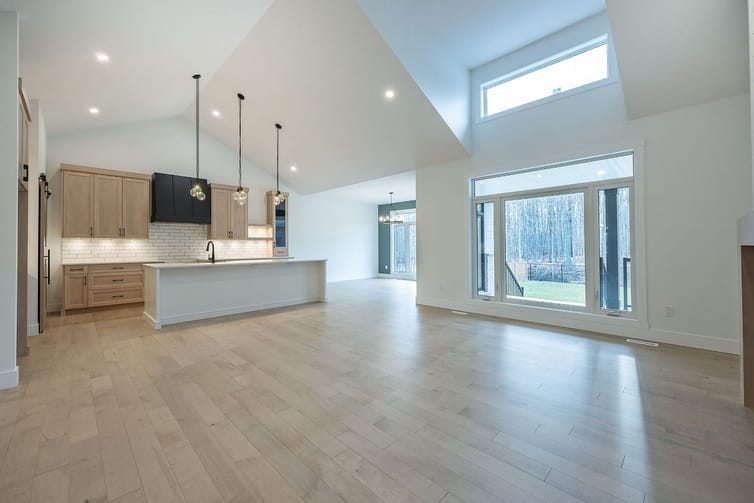 Custom Home 11 — photo 4 of 12
