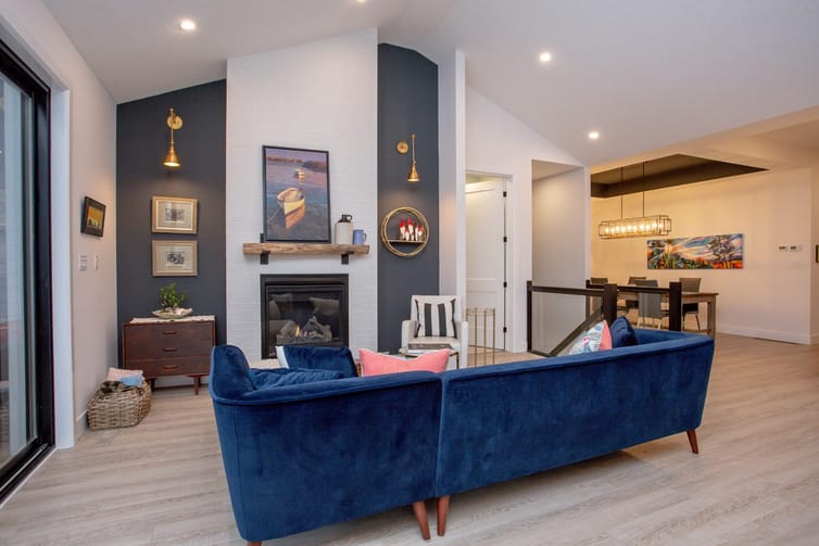 Custom Home 1 — photo 7 of 12