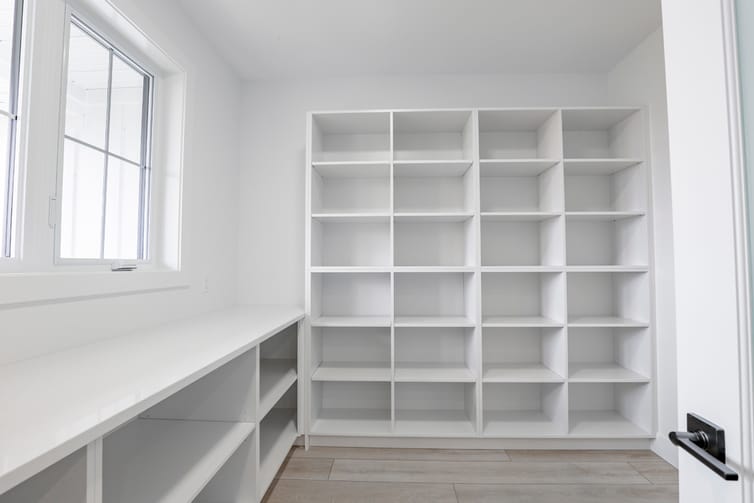 Custom Home 13 — photo 6 of 12