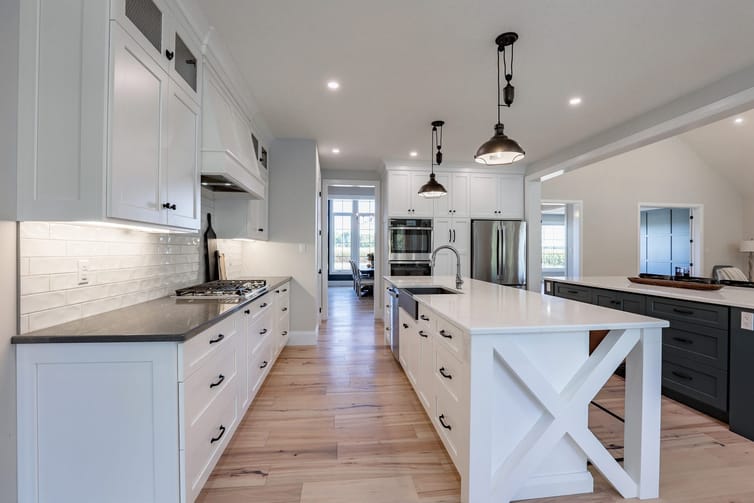 Custom Home 6 — photo 7 of 12