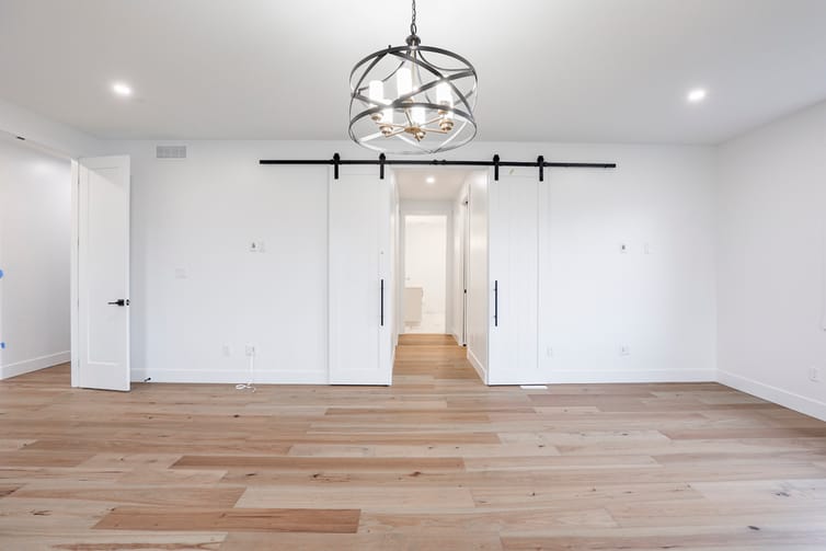 Custom Home 8 — photo 7 of 12