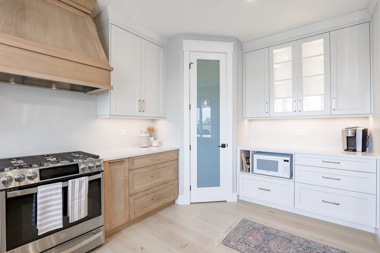 Custom Home 10 — photo 7 of 12