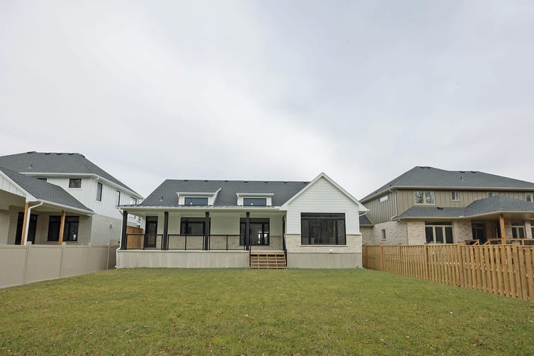 Custom Home 11 — photo 12 of 12
