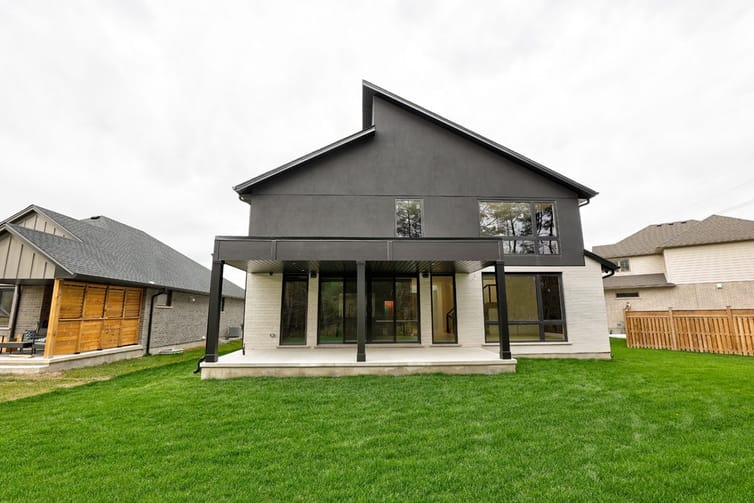 Custom Home 9 — photo 12 of 12